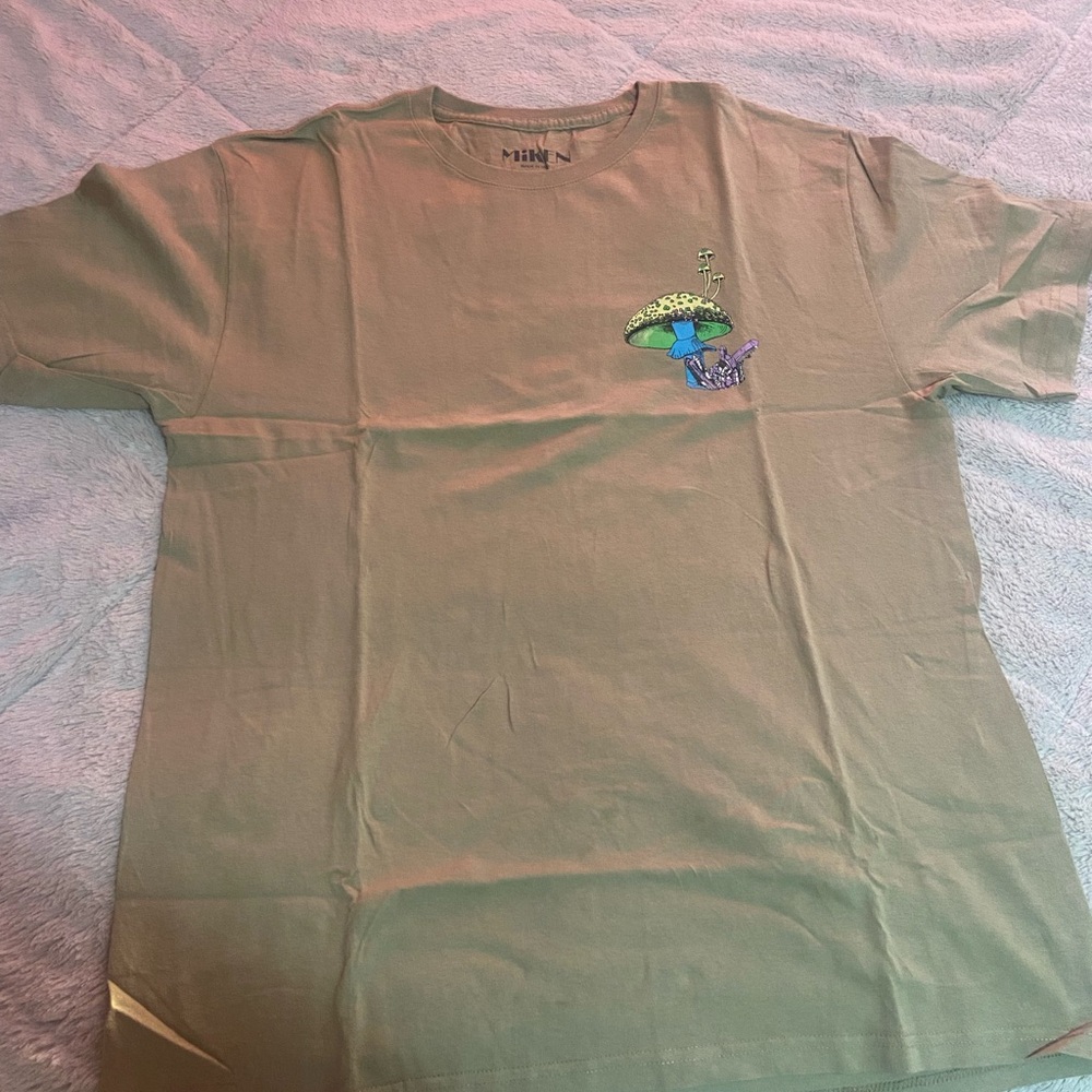 Tan Graphic Men's T-Shirt